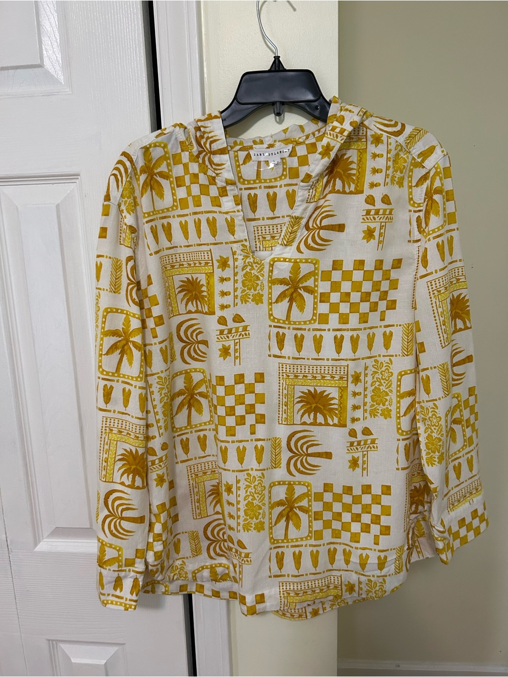 Jane and Delancey Yellow Patterned V-Neck Tunic with hoodie